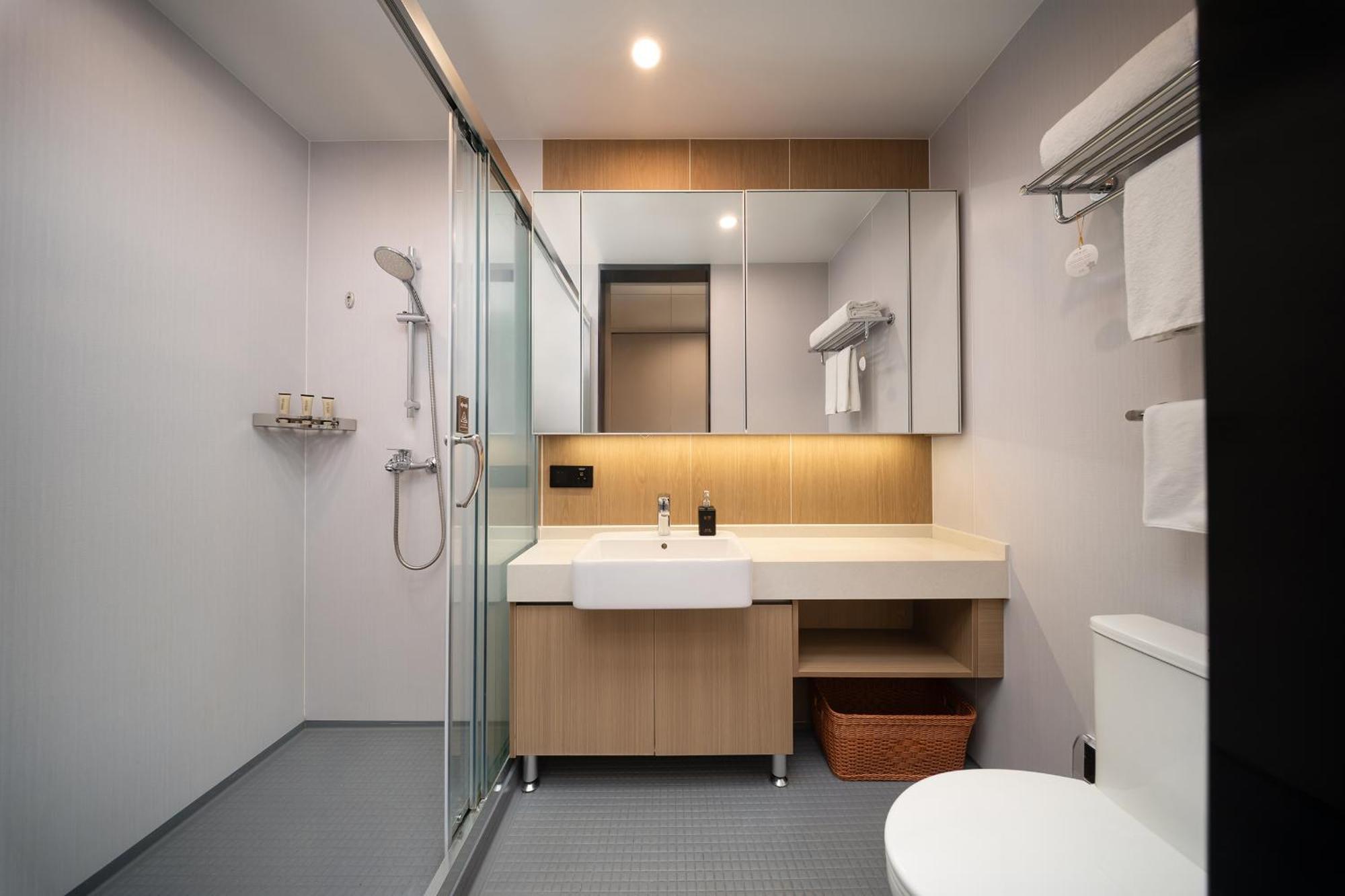 Cm Serviced Apartment Shenzhen Dongmen エクステリア 写真
